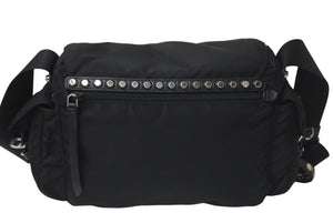 PRADA プラダ ナイロン スタッズショルダーバッグ ブラック トライアングルロゴ シルバー金具 黒レザー 中古 4c074492 