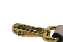 Load image into Gallery viewer, FENDI フェンディ ショルダーストラップ ストラップ レザー ブラック ブラウン ゴールド金具 美品 中古 4c074986