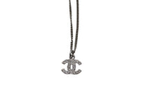 Load image into Gallery viewer, [USED/中古]CHANEL シャネル ネックレス・チョーカー シルバー メタル ラインストーン シルバー金具 Aランク 中古 4c075491