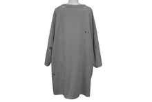 Load image into Gallery viewer, 極美品 BALENCIAGA バレンシアガ 22SS モザイクロゴプリント 半袖Ｔシャツ グレー コットン サイズM 661715 中古 4c075504