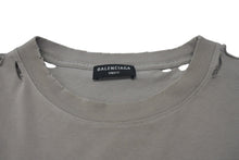 Load image into Gallery viewer, 極美品 BALENCIAGA バレンシアガ 22SS モザイクロゴプリント 半袖Ｔシャツ グレー コットン サイズM 661715 中古 4c075504