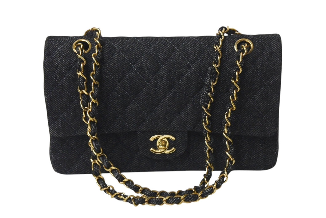 極美品 CHANEL シャネル チェーンショルダーバッグ マトラッセ25 デニム ブラック ゴールド金具 6番台 中古 4c075676