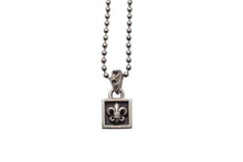 画像をギャラリービューアに読み込む, CHROME HEARTS クロムハーツ ネックレス FRAMED BS FLUER フレームドBSフレア シルバー 925 9.6g 美品 中古 4c075656