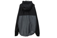 Load image into Gallery viewer, 極美品 PRADA プラダ Re-Nylon リナイロンジャケット SGC601 24AW サイズL トライアングルロゴ グレー ブラック 中古 4c075902