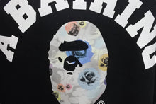 画像をギャラリービューアに読み込む, A BATHING APE アベイシングエイプ FLORAL CAMO COLLEGE TEE 半袖Tシャツ ブラック ホワイトカラー マルチ 3XL 美品 中古 4c075943 
