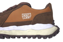 Load image into Gallery viewer, 新品未使用 Maison MIHARA YASUHIRO メゾンミハラヤスヒロ 25SS LARRY ラリー スニーカー A14FW703 サイズ42 ブラウン 中古 4c076013