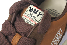 Load image into Gallery viewer, 新品未使用 Maison MIHARA YASUHIRO メゾンミハラヤスヒロ 25SS LARRY ラリー スニーカー A14FW703 サイズ42 ブラウン 中古 4c076013