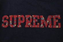 Load image into Gallery viewer, Supreme シュプリーム 長袖Ｔシャツ 刺繍 ペイズリー柄 レタリングロゴ ネイビー コットン サイズM 美品 中古 4c076166