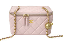 Load image into Gallery viewer, CHANEL シャネル マトラッセ バニティチェーンショルダーバッグ ランダム番台 ラムスキン ピンク ゴールド金具 美品 中古 4c076210