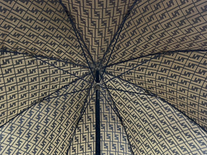 FENDI フェンディ ズッカ柄 傘 アンブレラ ロゴ 雨傘 レイングッズ ポリエステル ウッド ベージュ ブラウン ゴールド 良品 中古 4c076272 