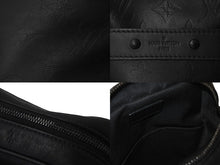 Load image into Gallery viewer, LOUIS VUITTON ルイヴィトン ダヌーブPM ショルダーバッグ M43681 モノグラ シャドウ レザー ブラック金具 美品 中古 4c076275