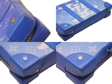Load image into Gallery viewer, LOUIS VUITTON ルイヴィトン ソフトトランク ウォレット ショルダーバッグ M45432 モノグラム クラウズ ブルー PVC レザー シルバー金具 美品 中古 4c076279