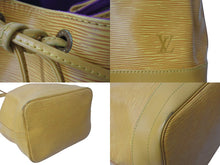 Load image into Gallery viewer, LOUIS VUITTON ルイヴィトン ノエ ショルダーバッグ エピレザー M44009 イエロー パープル ゴールド金具 美品 中古 4c076287