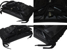 Load image into Gallery viewer, BALENCIAGA バレンシアガ スニーカーヘッドフォンホルダー ショルダーバッグ ファブリック ブラック 美品 中古 4c076301