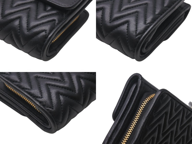 極美品⭐️MIUMIU ミュウミュウ マテラッセ 財布 ブラック ゴールド金具 極美品 MIUMIU ミュウミュウ マテラッセ 二つ折り財布