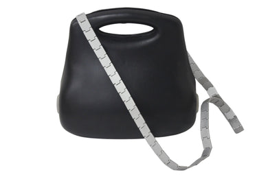 CHANEL シャネル ヒップバッグ 2WAYハンドバッグ ショルダーバッグ 5番台 レザー ブラック シルバー金具 美品 中古 4c076329