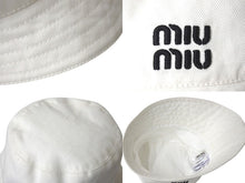 画像をギャラリービューアに読み込む, MIUMIU ミュウミュウ エンブロイダリー バケットハット ロゴ 5HC341 2DXI コットン ホワイト ブラック サイズL 美品 中古 4c076340