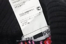 Load image into Gallery viewer, 極美品 DOLCE&amp;GABBANA ドルチェアンドガッバーナ ニット帽 帽子 キャップ ビーニー カシミヤ ブラック レッド 中古 4c076342