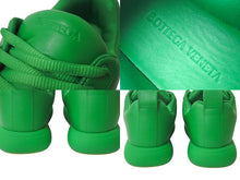 Load image into Gallery viewer, 新品同様 BOTTEGA VENETA ボッテガヴェネタ PILLOW SNEAKER ピロー スニーカー 716198 パラキート グリーン 43 中古 4c076349