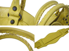 Load image into Gallery viewer, BALENCIAGA バレンシアガ ザ タウン 2WAY ハンドバッグ イエロー レザー 240579 ショルダー 鞄 美品 中古 4c076365