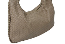 Load image into Gallery viewer, BOTTEGA VENETA ボッテガヴェネタ イントレチャート ホーボー ワンショルダーバッグ ミデュアム ベージュ 115653 良品 中古 4c076370