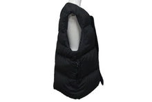 画像をギャラリービューアに読み込む, 極美品 STONE ISLAND ストーンアイランド 22AW ナイロン ダウンベスト 7715G1019 ブラック サイズL 中古 4c076381