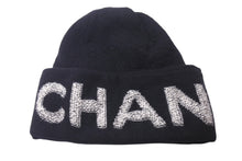 Load image into Gallery viewer, CHANEL シャネル ロゴ ニットキャップ ニット帽 ビーニー ユニセックス ブラック ウール カシミヤ 美品 中古 4c076390