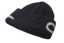Load image into Gallery viewer, CHANEL シャネル ロゴ ニットキャップ ニット帽 ビーニー ユニセックス ブラック ウール カシミヤ 美品 中古 4c076390