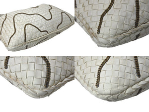 BOTTEGA VENETA ボッテガヴェネタ ホーボー イントレチャート ワンショルダーバッグ 169867 ホワイト 美品 中古 4c076396