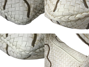 BOTTEGA VENETA ボッテガヴェネタ ホーボー イントレチャート ワンショルダーバッグ 169867 ホワイト 美品 中古 4c076396
