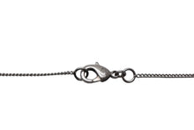 Load image into Gallery viewer, CHANEL シャネル ココマーク ネックレス 重量約5.7g 全長約42cm メタル ラインストーン シルバー 刻印不鮮明 美品 中古 4c076485