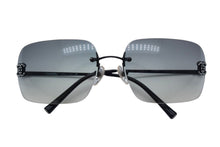 Load image into Gallery viewer, 極美品 CHANEL シャネル サングラス 4017-D c.170/8G サイズ62□17 120 リムレス ココマーク ラインストーン グラデーションレンズ 中古 4c076488