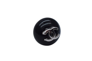 CHANEL シャネル ココマーク ピアス 両耳用 重量約4.1g 00T刻印 シルバー ブラック ボタンモチーフ 美品 中古 4c076486