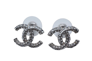 CHANEL シャネル ココマーク ピアス 両耳用 重量約3.2g P19P刻印 メタル ラインストーン シルバー クリア 良品 中古 4c076487