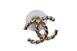 極美品 CHANEL シャネル ココマーク ピアス 片耳用 重量約1.8g F24P刻印 ゴールド メタル フランス製 中古 4c076496