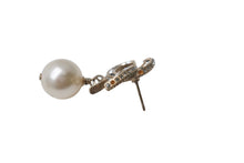 Load image into Gallery viewer, CHANEL シャネル ココマーク ピアス ぶら下がり アクセサリー A16V GP ラインストーン パール ゴールド 5.4g 美品 中古 4c076562