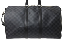 Load image into Gallery viewer, LOUISVUITTON ルイヴィトン キーポルバンドリエール45 ボストンバッグ N41418 ダミエグラフィット ブラック 美品 中古 4c076503
