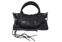 Load image into Gallery viewer, BALENCIAGA バレンシアガ シティ 2WAYハンドバッグ ワンショルダーバッグ 103208 ブラック レザー アンティークゴールド 美品 中古 4c076640
