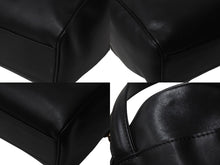 Load image into Gallery viewer, CHRISTIAN DIOR クリスチャンディオール ハンドバッグ ロゴ チャーム イタリア製 レザー ブラック ゴールド金具 美品 中古 4c076641