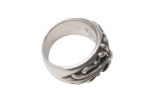Load image into Gallery viewer, 極美品 CHROME HEARTS クロムハーツ フローラルクロス リング 指輪 サイズ16号 重量約16.9g シルバー925 中古 4c076676