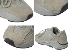 Load image into Gallery viewer, Adidas YEEZY BOOST 700 イージーブースト700 カニエウェスト ANALOG アナログ EG7596 アイボリー グリーン US7 25.5cm 中古 4c076701