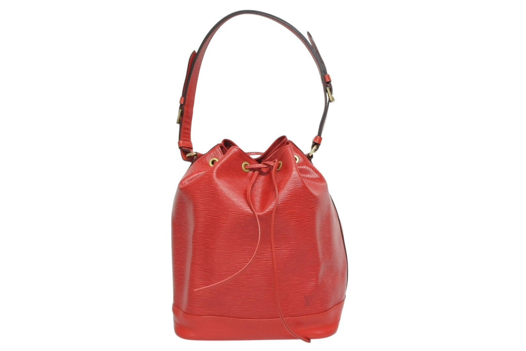 極美品 LOUIS VUITTON ルイヴィトン エピ ノエ 巾着ショルダーバッグ M44007 カスティリアンレッド レザー ゴールド金具 中古 4b008645