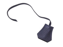 Load image into Gallery viewer, 新品未使用 HERMES エルメス クロシェット カデナ キーリング スブルーニューイ トゴ 中古 4b006288