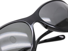Load image into Gallery viewer, 極美品 PRADA プラダ カーブ サングラス アイウェア SPR14G プラスチック 72◻︎16 110 ブラック シルバー金具 中古 4b006187