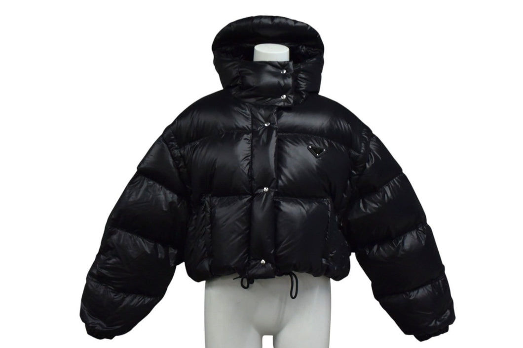 極美品 PRADA プラダ クロップド コンバーチブル ダウンジャケット 291973_11A9_F0002_S_212 定価357,500 ブラック サイズ36 中古 4c076475 
