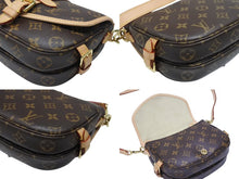 Load image into Gallery viewer, 極美品 LOUIS VUITTON ルイヴィトン ソミュール BB ショルダーバッグ M46740 モノグラム PVC レザー ゴールド金具 中古 4b006591