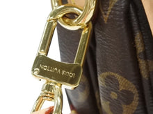 Load image into Gallery viewer, 極美品 LOUIS VUITTON ルイヴィトン ソミュール BB ショルダーバッグ M46740 モノグラム PVC レザー ゴールド金具 中古 4b006591