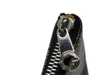 Load image into Gallery viewer, 極美品 GOYARD ゴヤール セナMM クラッチバッグ ヘリンボーン柄 ブラック ブラウン PVC レザー 中古 4b007912