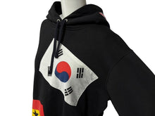 Load image into Gallery viewer, Supreme シュプリーム アーカイブ 13AW 国旗パーカー サイズM ブラック マルチカラー 良品 中古 60332