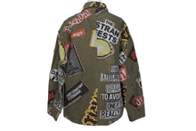 Load image into Gallery viewer, DOUBLET ダブレット STICKERS JAQUARD COAH JACKET ステッカー コーチジャケット サイズ S カーキ 美品 中古 4c071560
